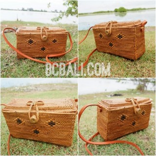 handmade rattan grass natural bags purse motif with flower strap 